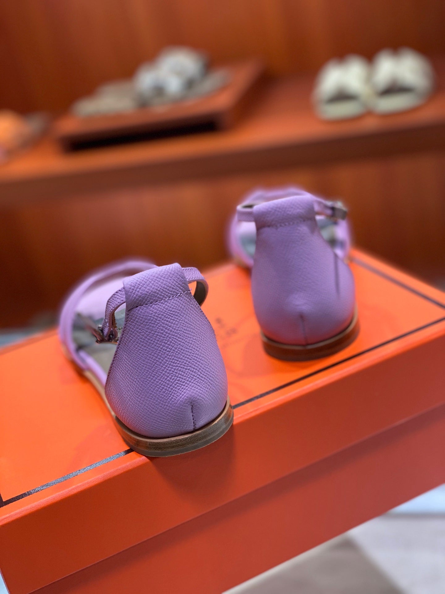 SANTORINI SANDAL LAVENDER CALFSKIN