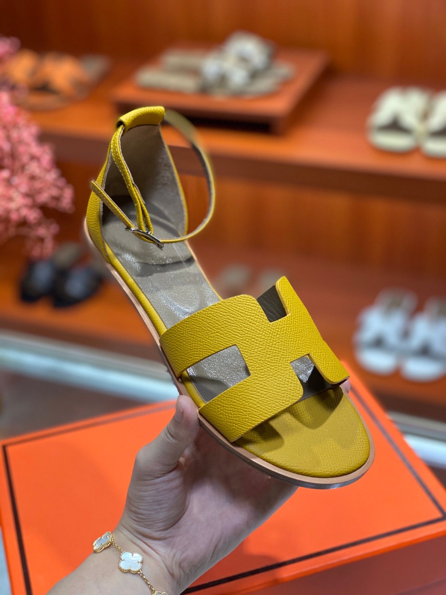 SANTORINI SANDAL AMBER CALFSKIN