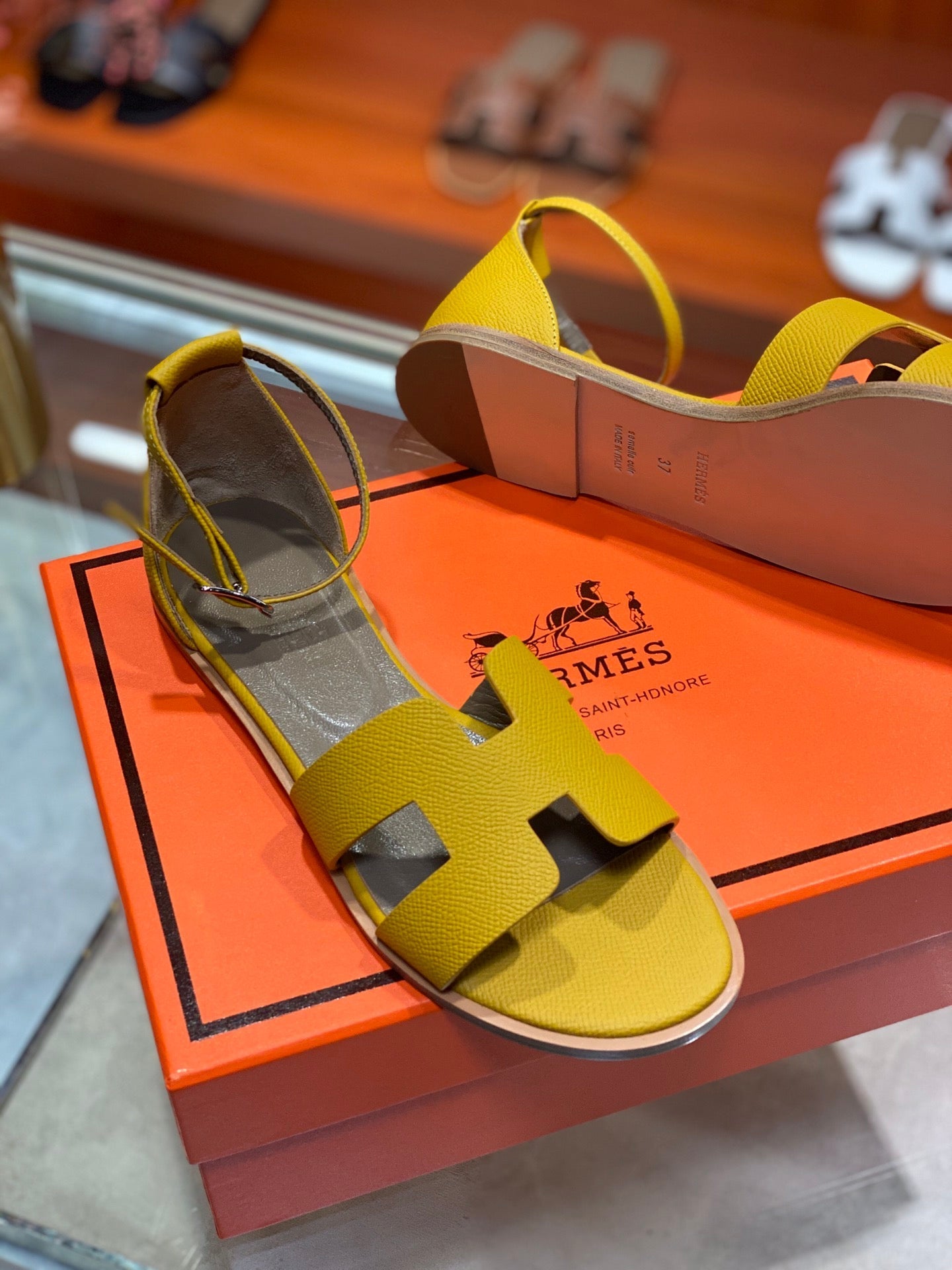 SANTORINI SANDAL AMBER CALFSKIN