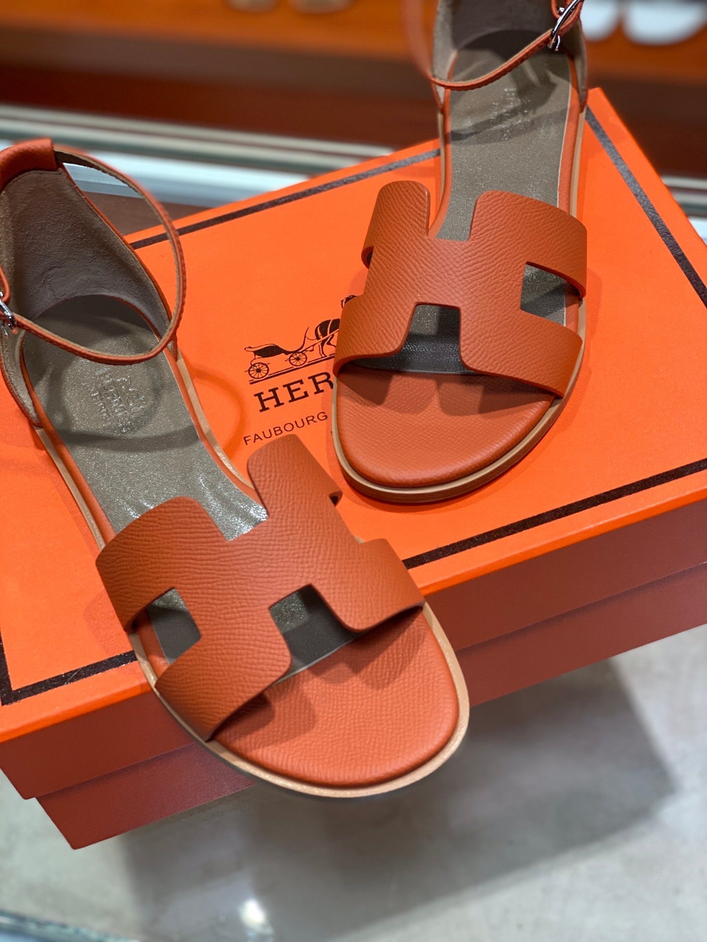 SANTORINI SANDAL ORANGE CALFSKIN