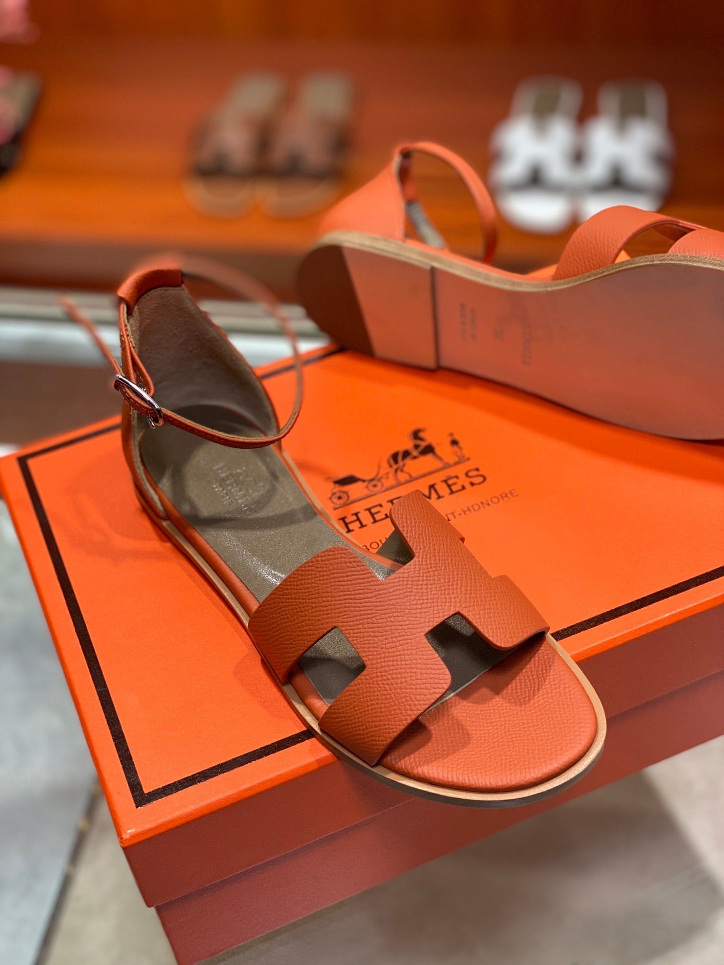 SANTORINI SANDAL ORANGE CALFSKIN