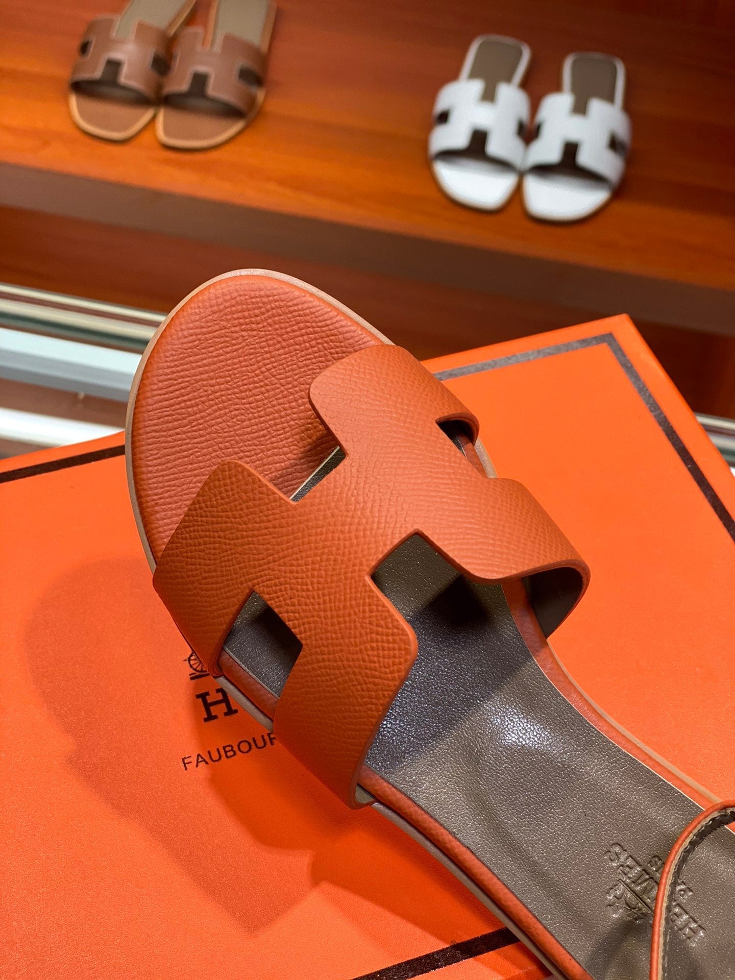 SANTORINI SANDAL ORANGE CALFSKIN