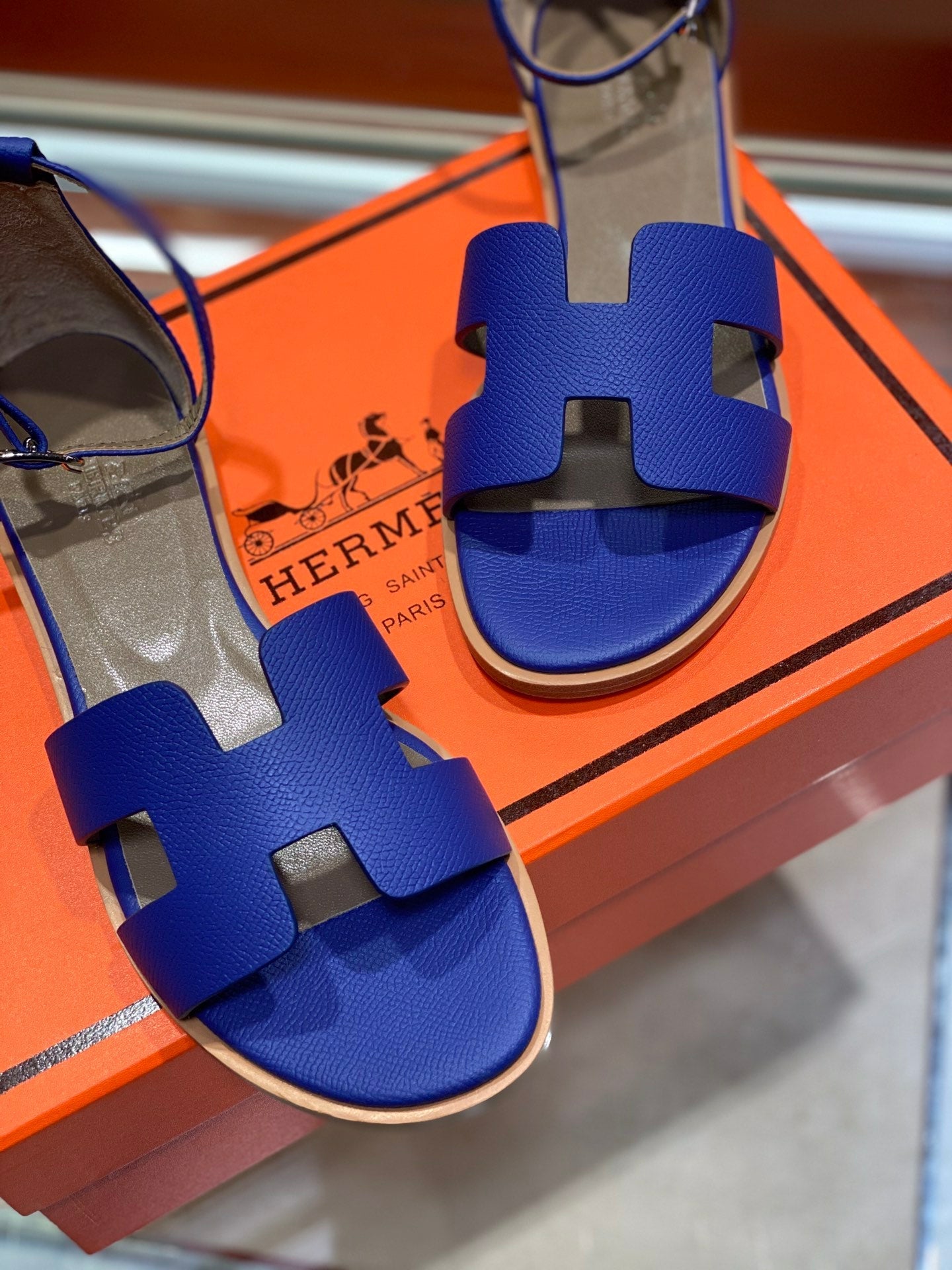 SANTORINI SANDAL AZURE CALFSKIN