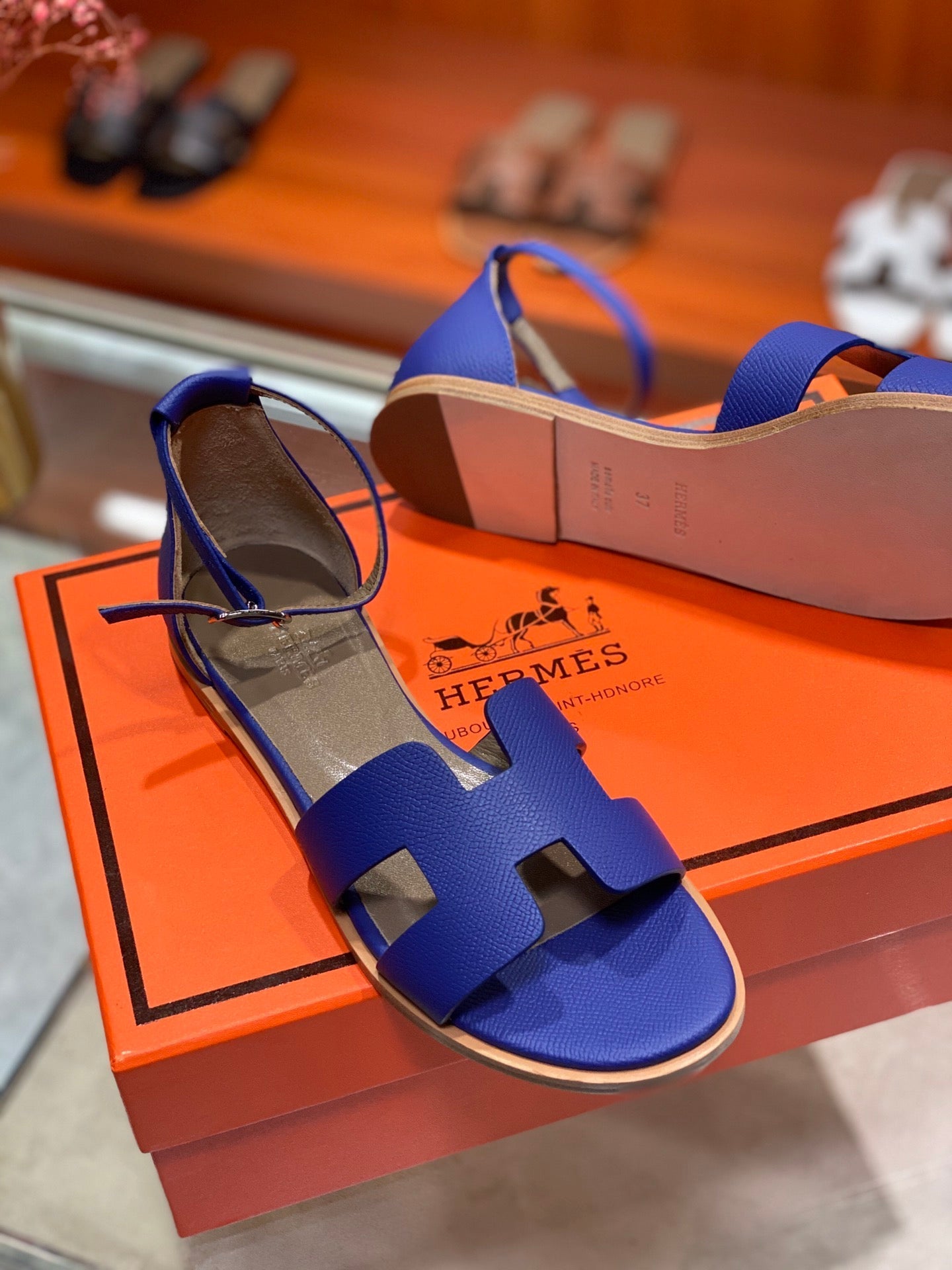 SANTORINI SANDAL AZURE CALFSKIN