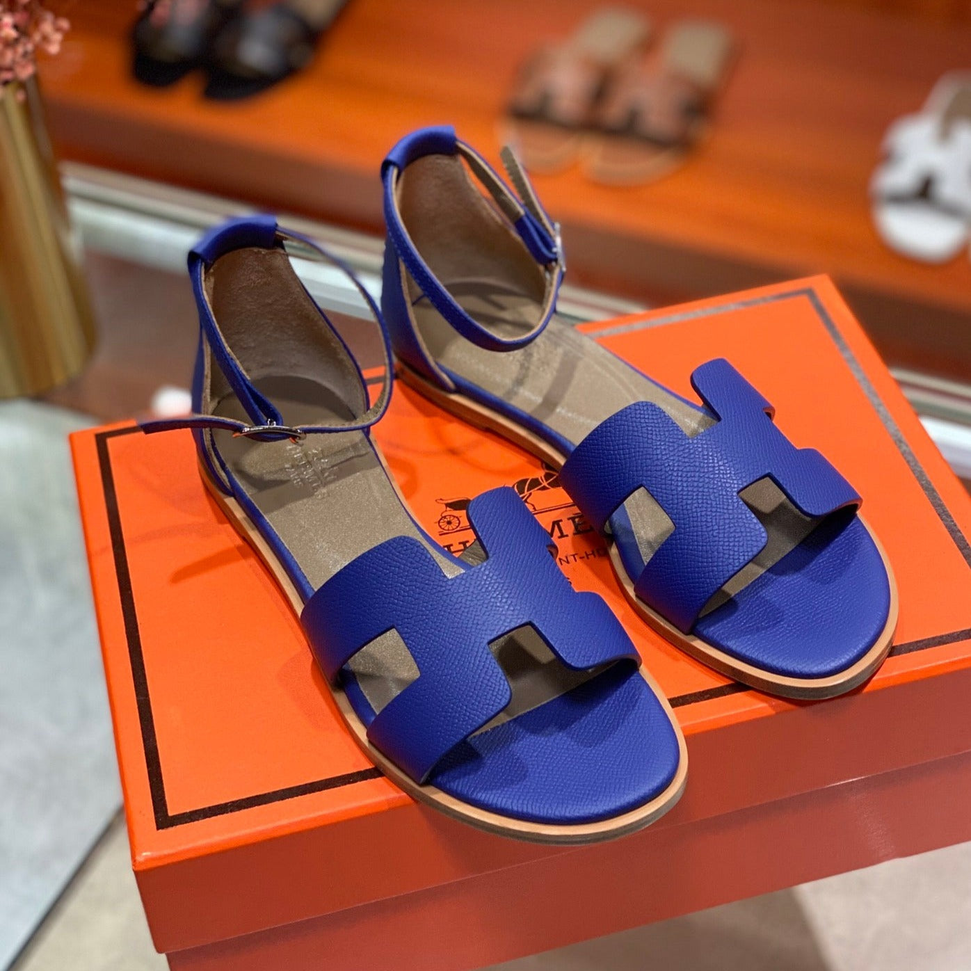 SANTORINI SANDAL AZURE CALFSKIN