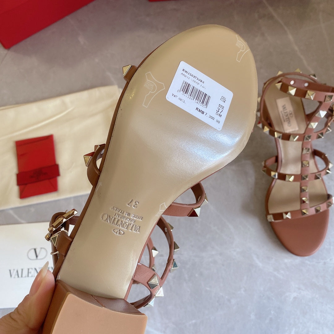 Rockstud sandals 60 brown beige calfskin