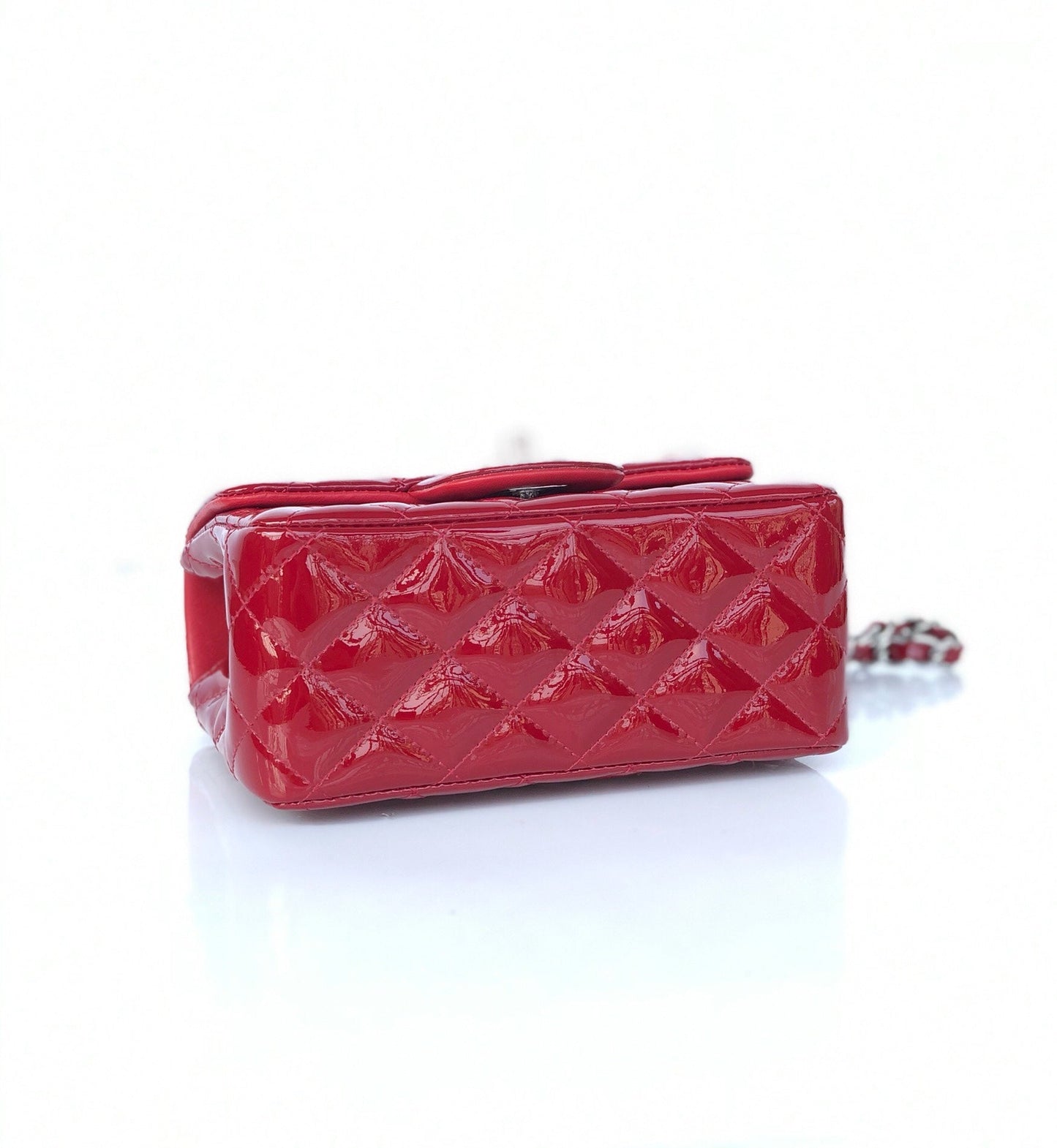 MINI SQUARE FLAP BAG 17CM RED PATENT CALFSKIN SILVER HARDWARE