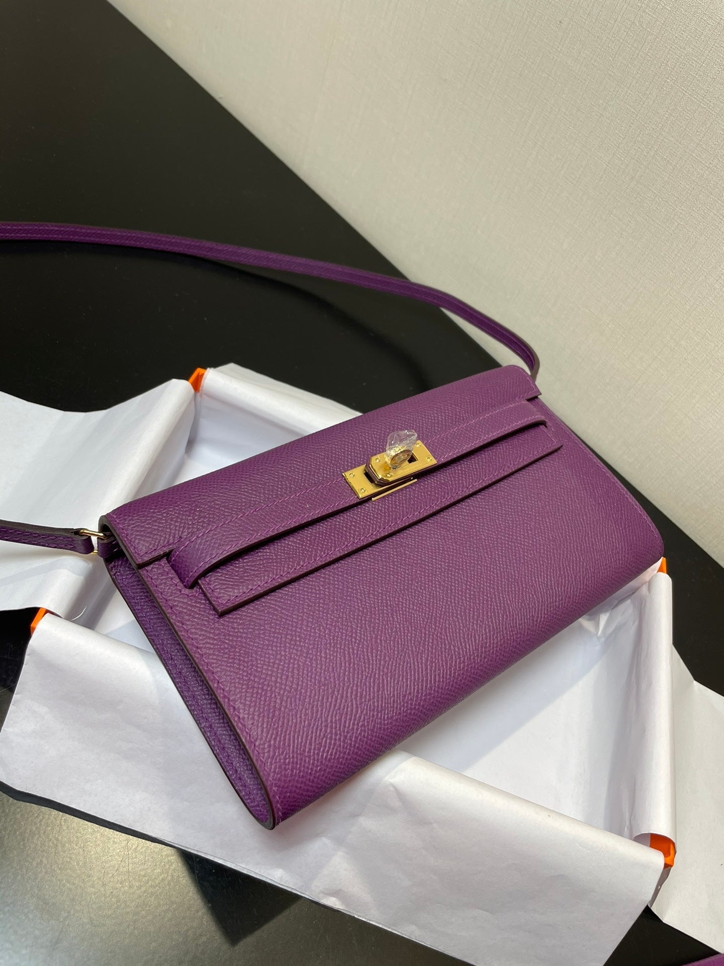 kelly to go wallet 20.5 purple epsom gold hardware