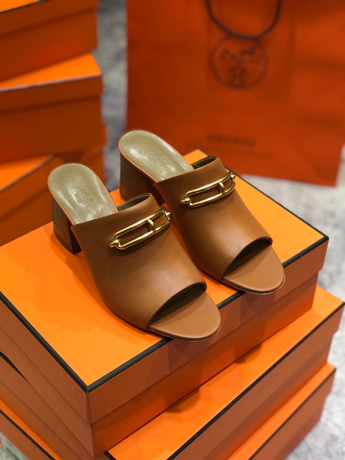 CAMILLA MULE 65 CARAMEL CALFSKIN