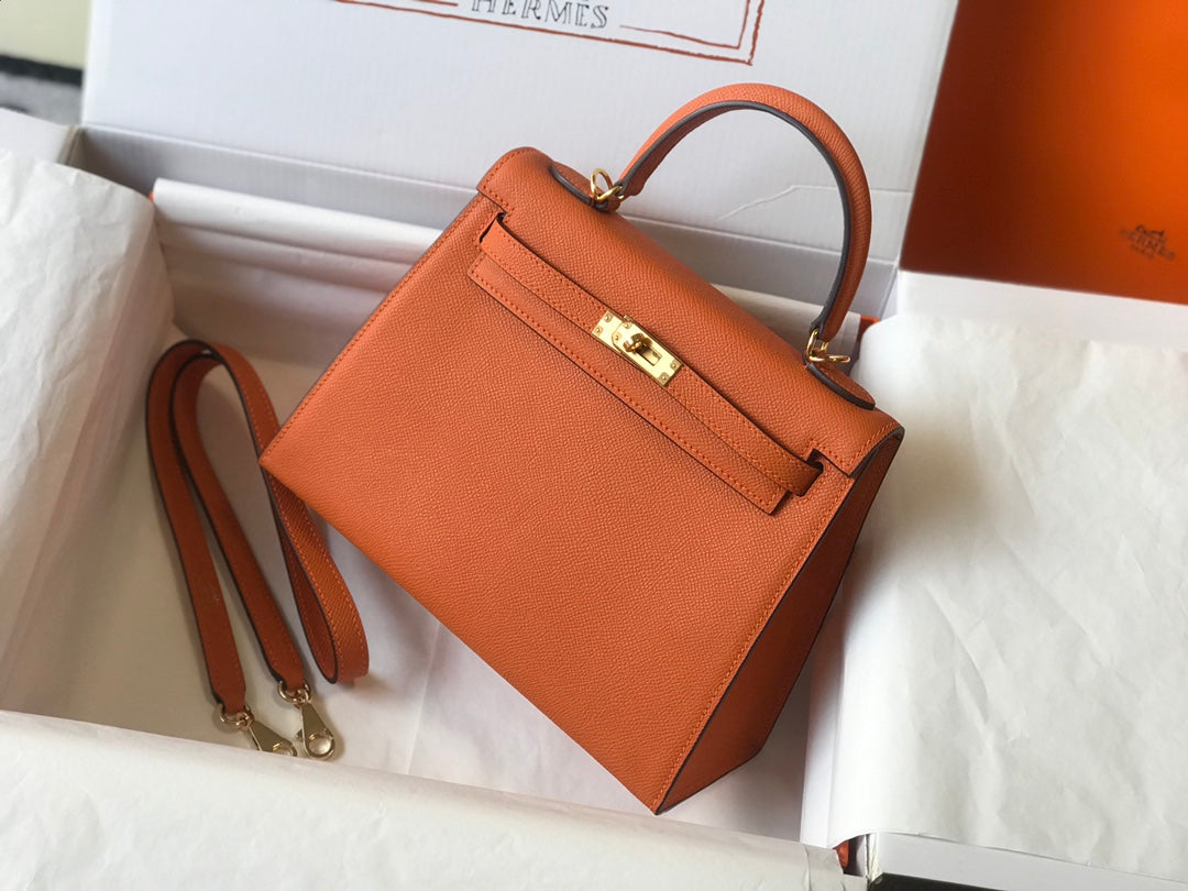 HM KELLY 32CM BAG IN ORANGE TOGO GOLD HARDWARE