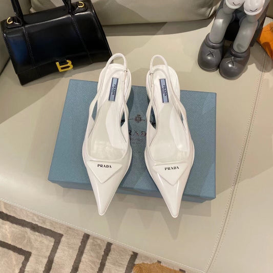 TRIANGLE LOGO SLINGBACK PUMPS IN WHITE GLOSSY CALFSKIN