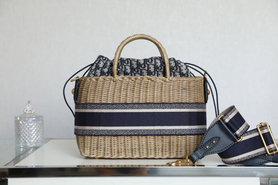 LARGE 28 BASKET BAG IN BLACK OBLIQUE JACQUARD AND BEIGE WICKER