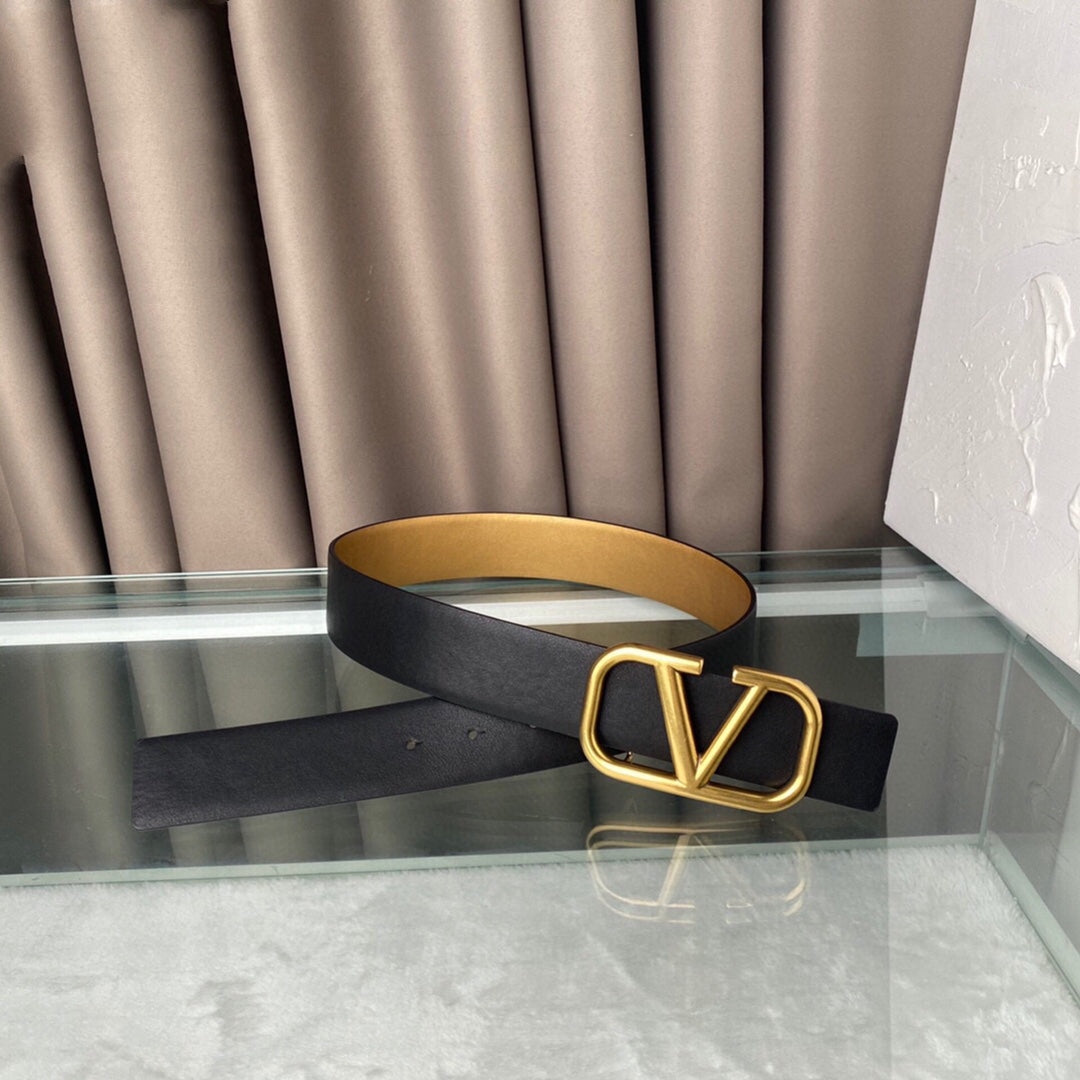 REVERSIBLE VLOGO SIGNATURE BELT IN GLOSSY GOLD BLACK CALFSKIN GHW 40 MM