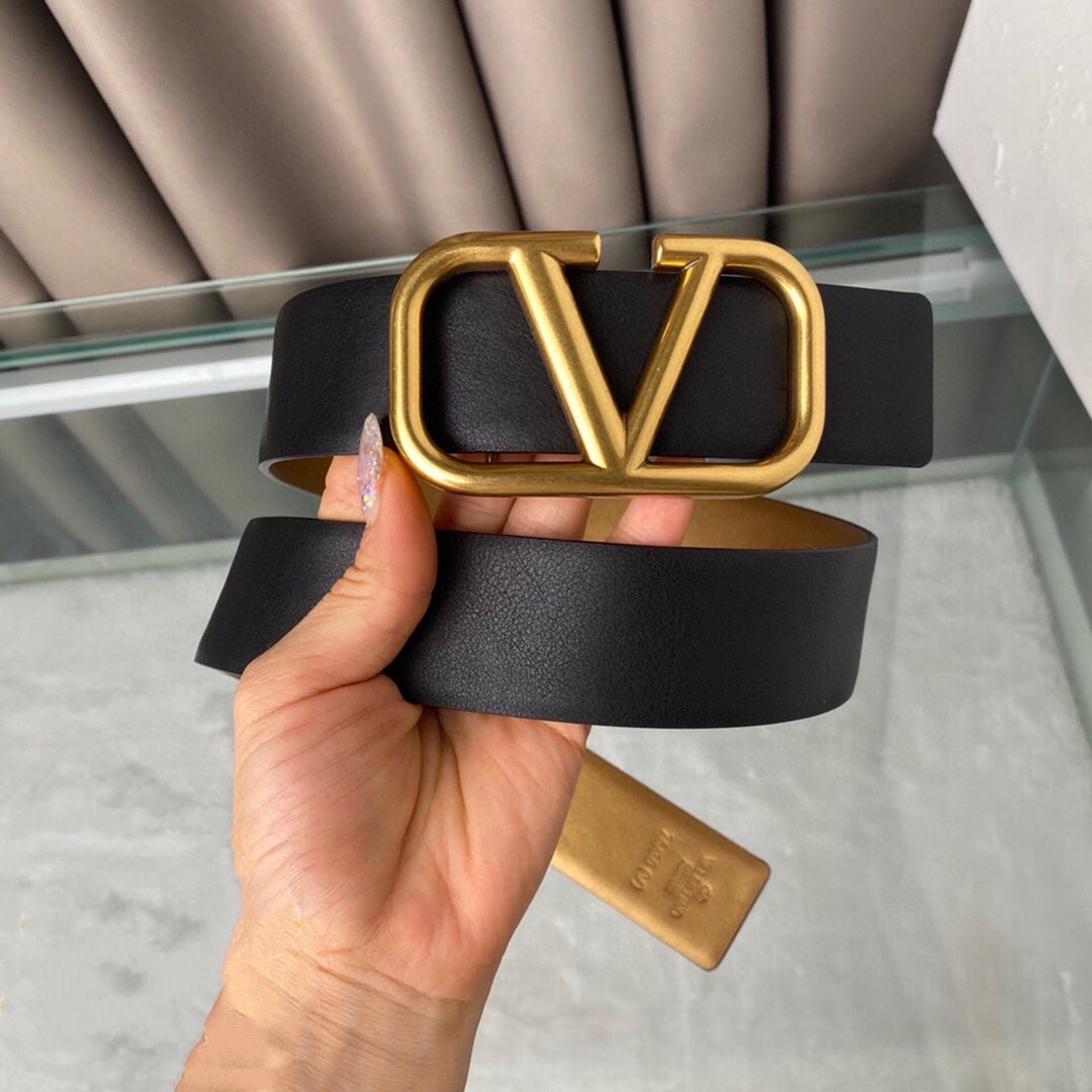 REVERSIBLE VLOGO SIGNATURE BELT IN GLOSSY GOLD BLACK CALFSKIN GHW 40 MM