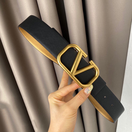 REVERSIBLE VLOGO SIGNATURE BELT IN GLOSSY GOLD BLACK CALFSKIN GHW 40 MM