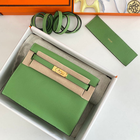 Kelly Danse II 22cm Green Evercolor Leather Ghw