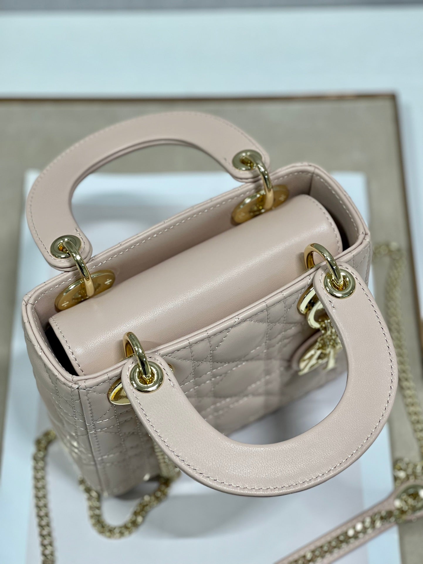 mini lady 17 power beige lambskin