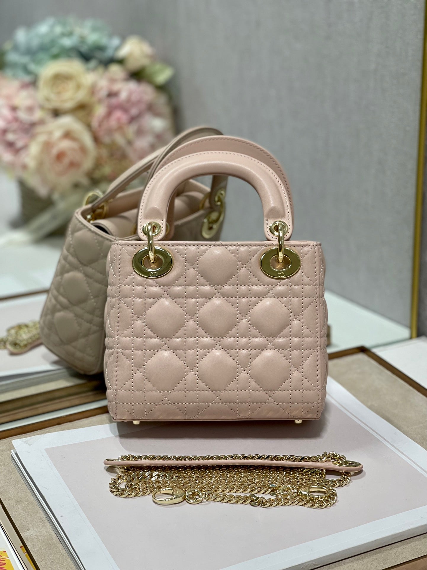 mini lady 17 power beige lambskin