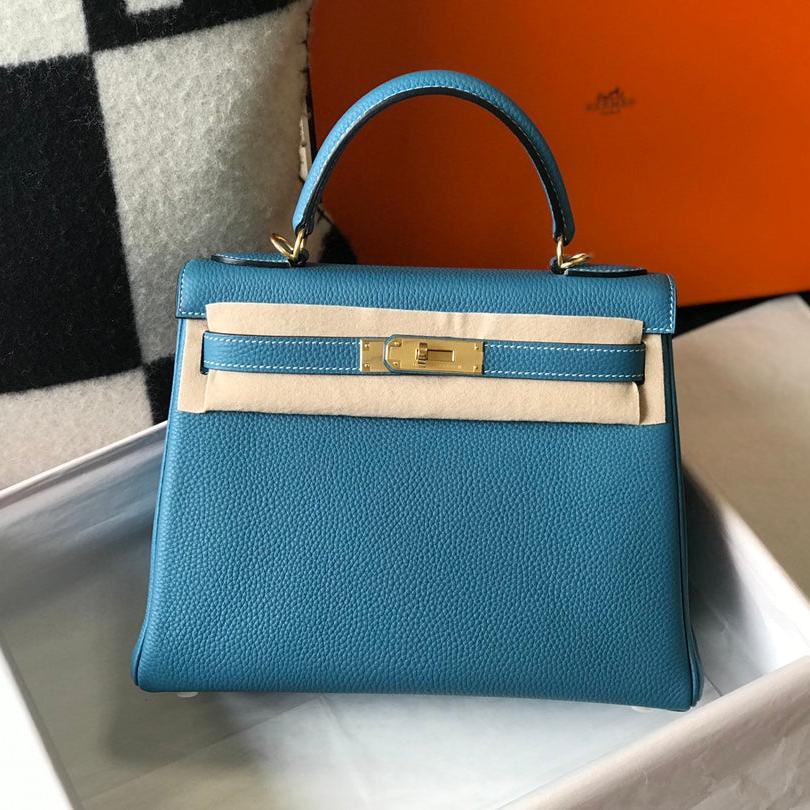 HM KELLY 32CM BAG IN CERULEAN TOGO GOLD HARDWARE