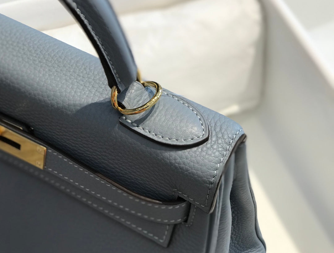 HM KELLY 32CM BAG IN TEMPERED GRAY TOGO GOLD HARDWARE