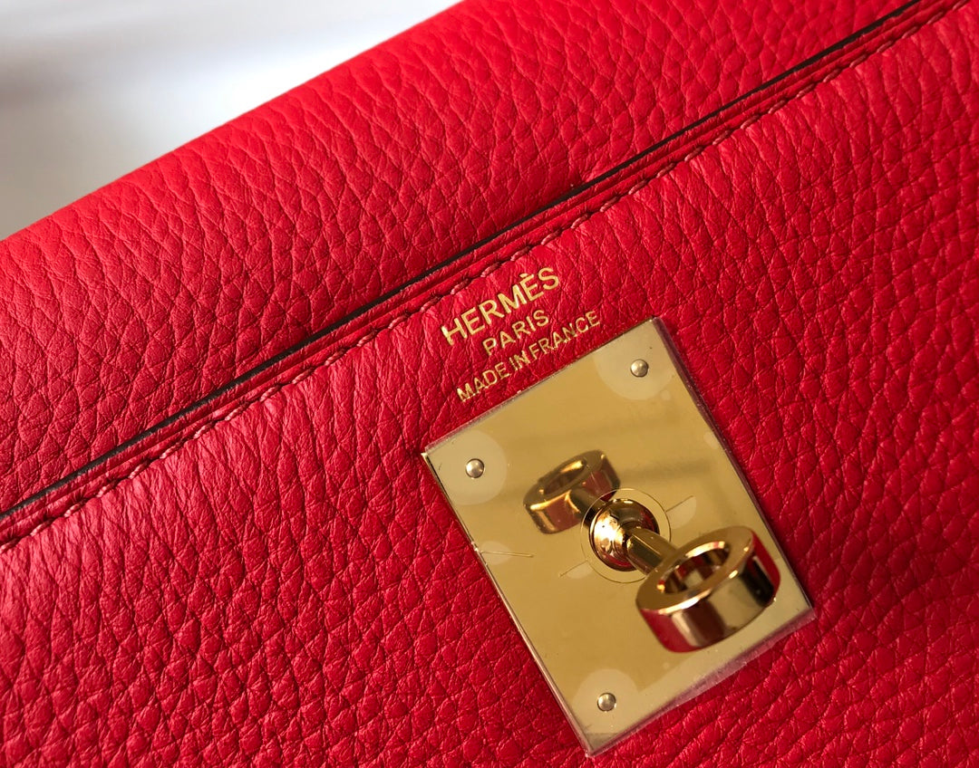 HM KELLY 32CM BAG IN RED TOGO GOLD HARDWARE