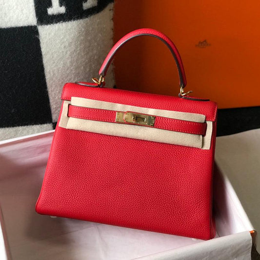 HM KELLY 32CM BAG IN RED TOGO GOLD HARDWARE