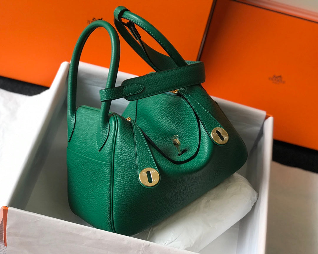 HM LINDY 26 BAG CASTLETON GREEN TAURILLON CLEMENCE LEATHER