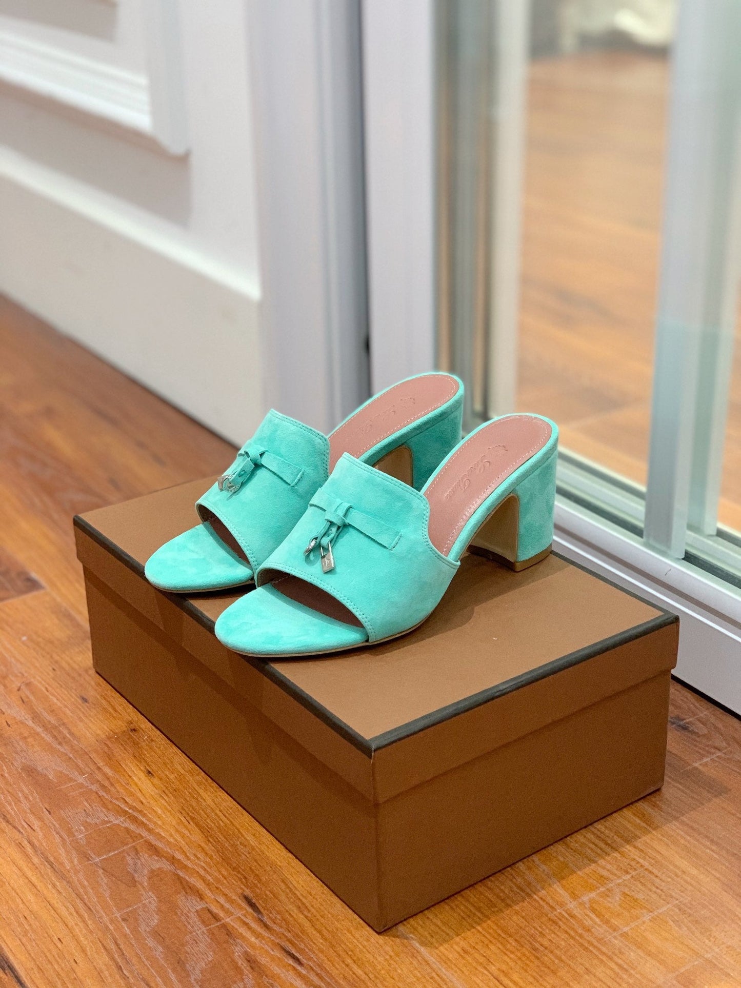 Summer Charms Mules 80 Aqua Suede Pink Lambskin