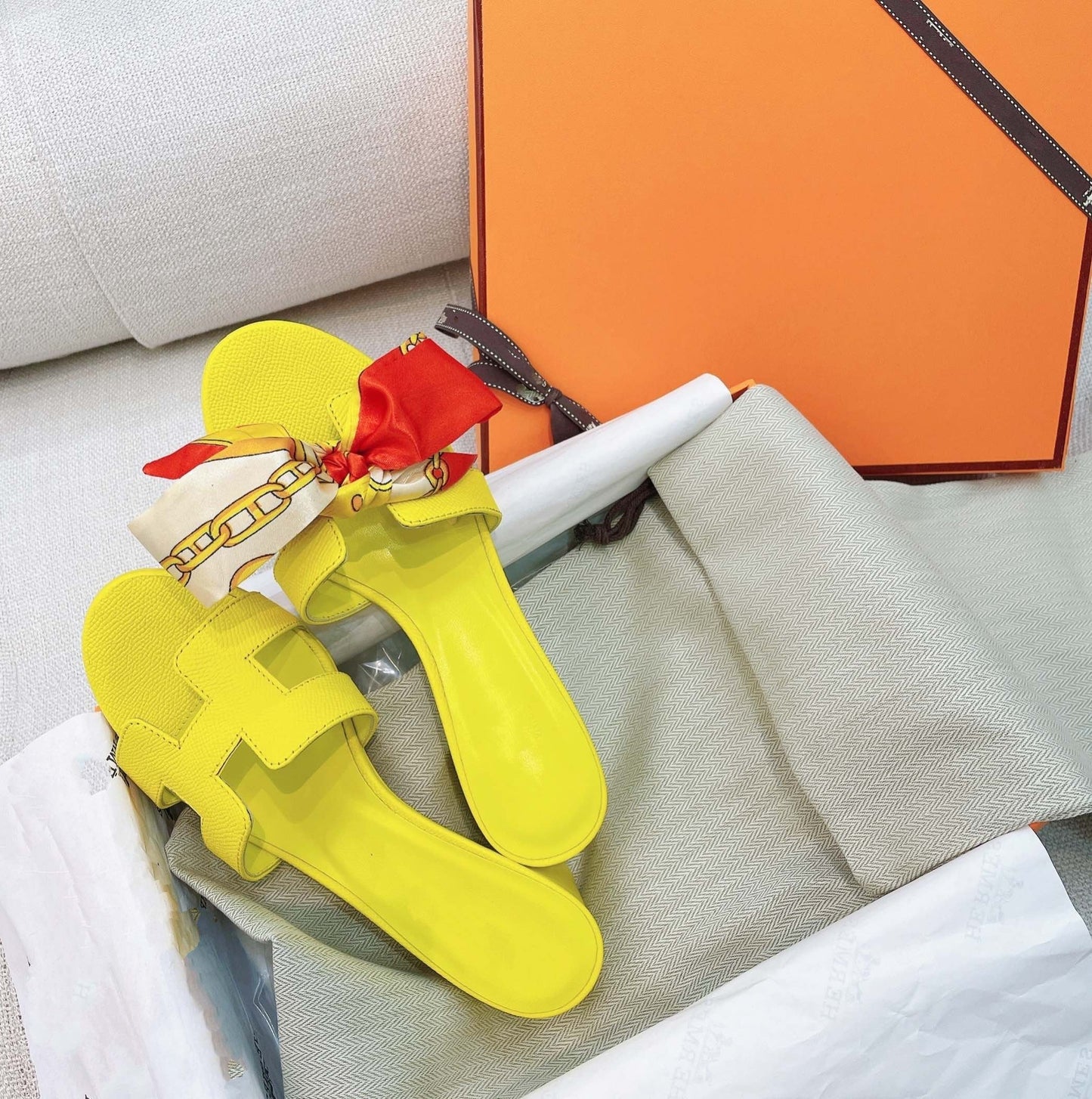 Oasis Sandal Epsom Calfskin Lemon