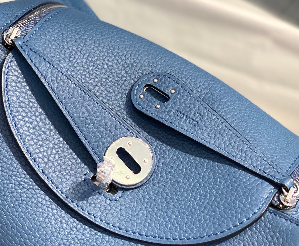 HM LINDY 26 BAG AZURE TAURILLON CLEMENCE LEATHER