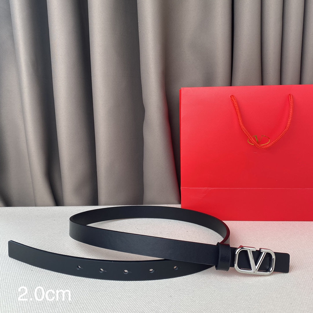 REVERSIBLE VLOGO SIGNATURE BELT IN GLOSSY ALL BLACK CALFSKIN SHW 20 MM