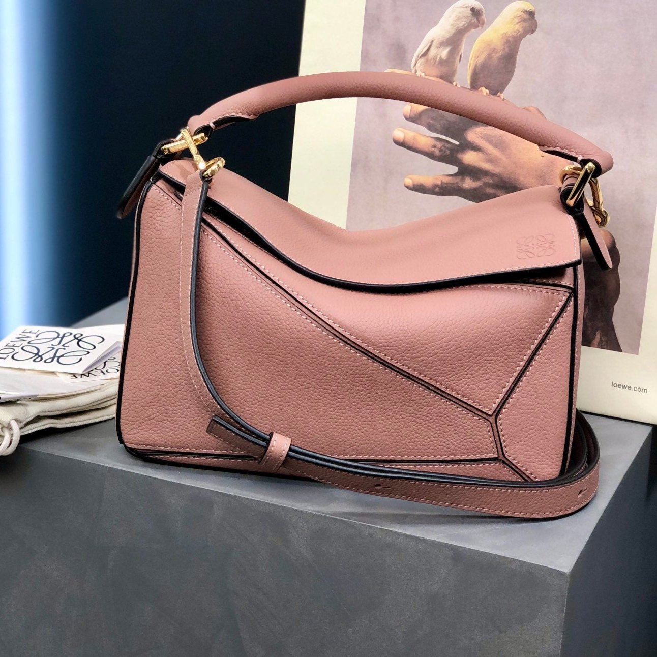 SMALL PUZZLE 24 BAG IN CLASSIC LIGHT PINK CALFSKIN