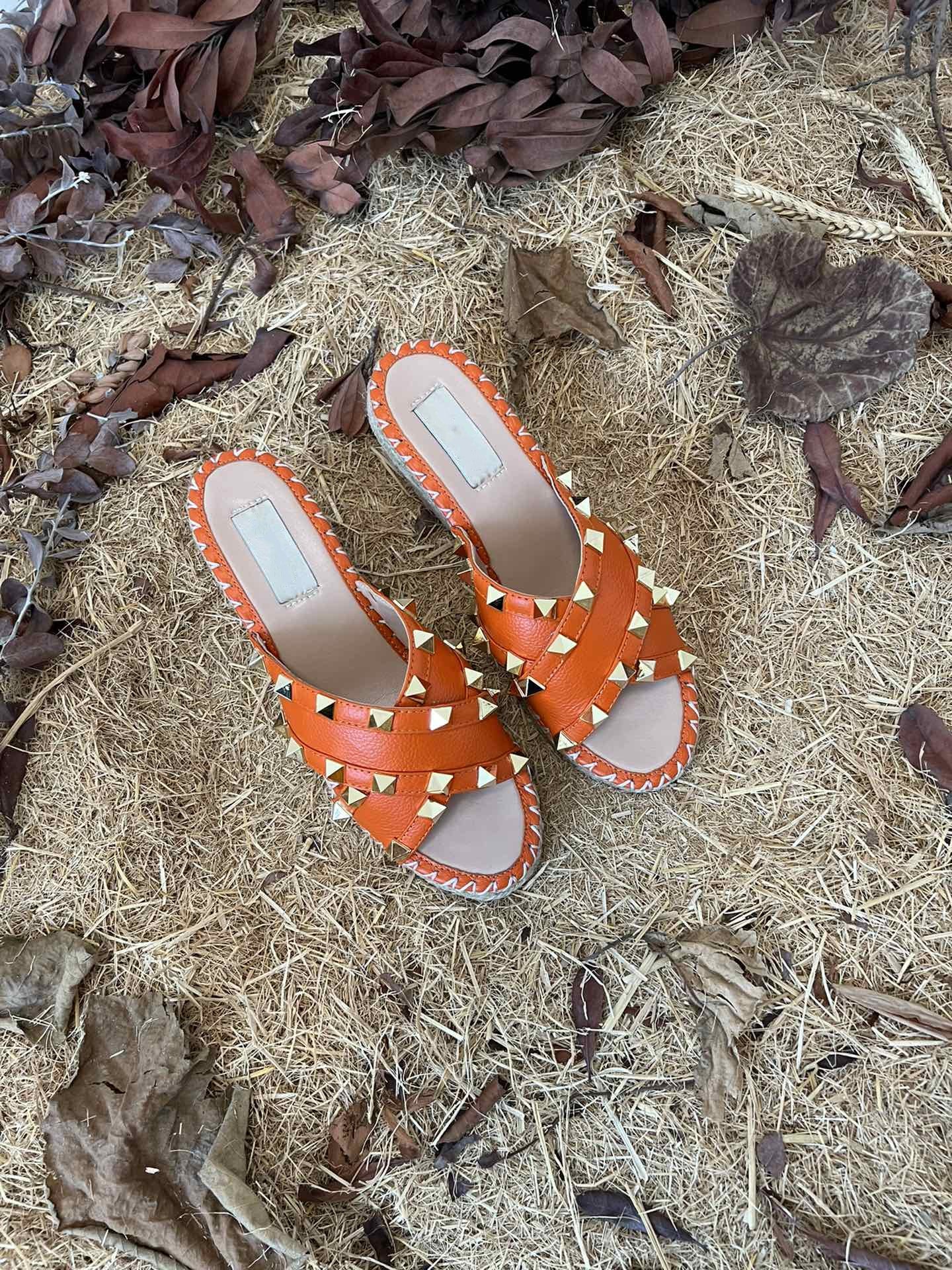 Rockstud Crisscross Espadrilles 80mm Sandal Wedges Orange