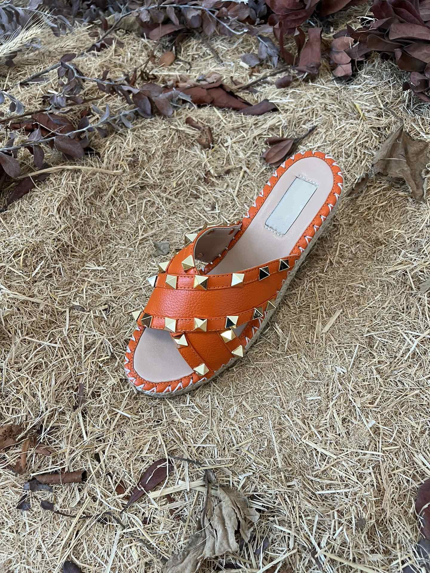 Rockstud Crisscross Espadrilles 80mm Sandal Wedges Orange