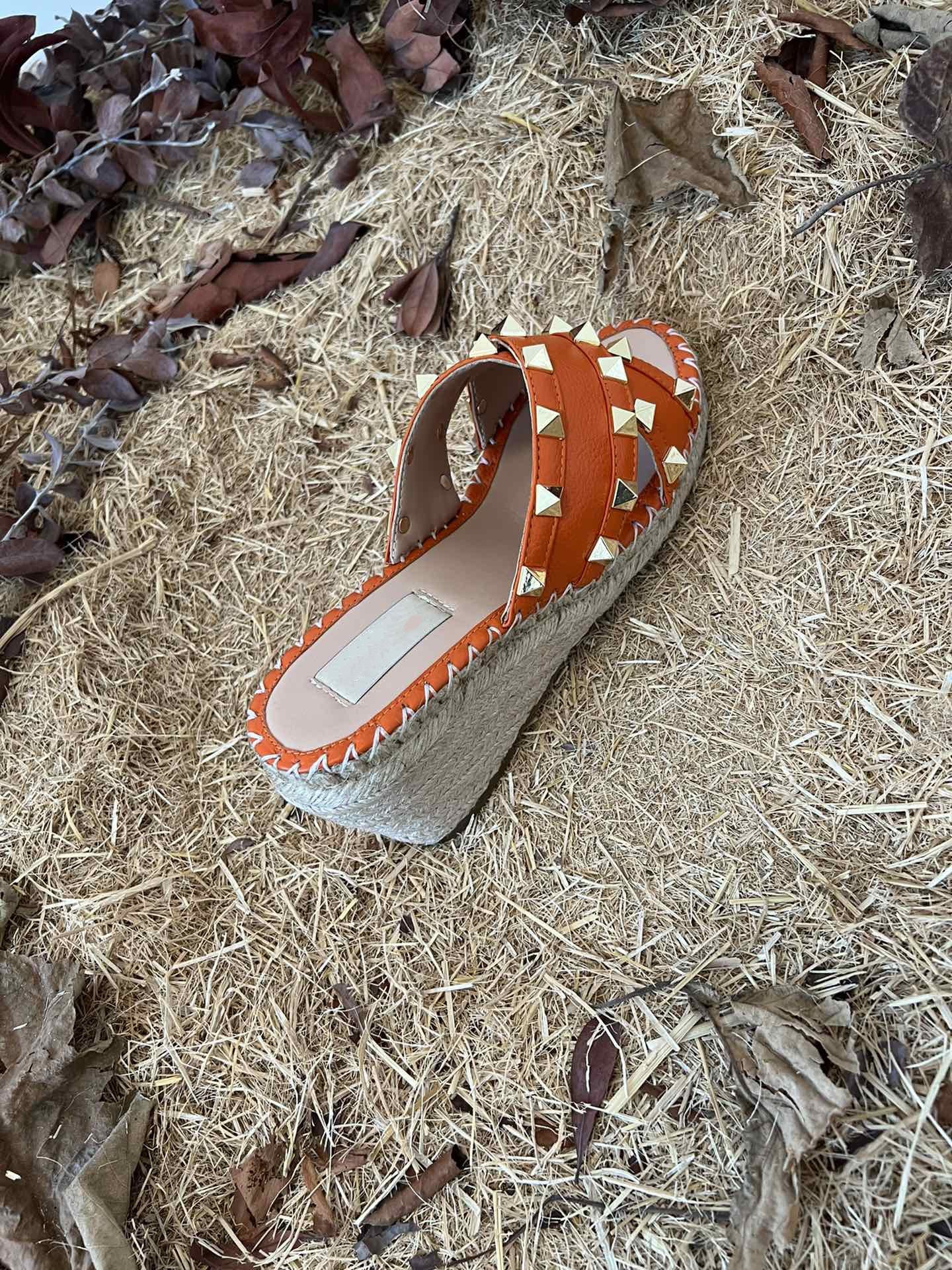 Rockstud Crisscross Espadrilles 80mm Sandal Wedges Orange