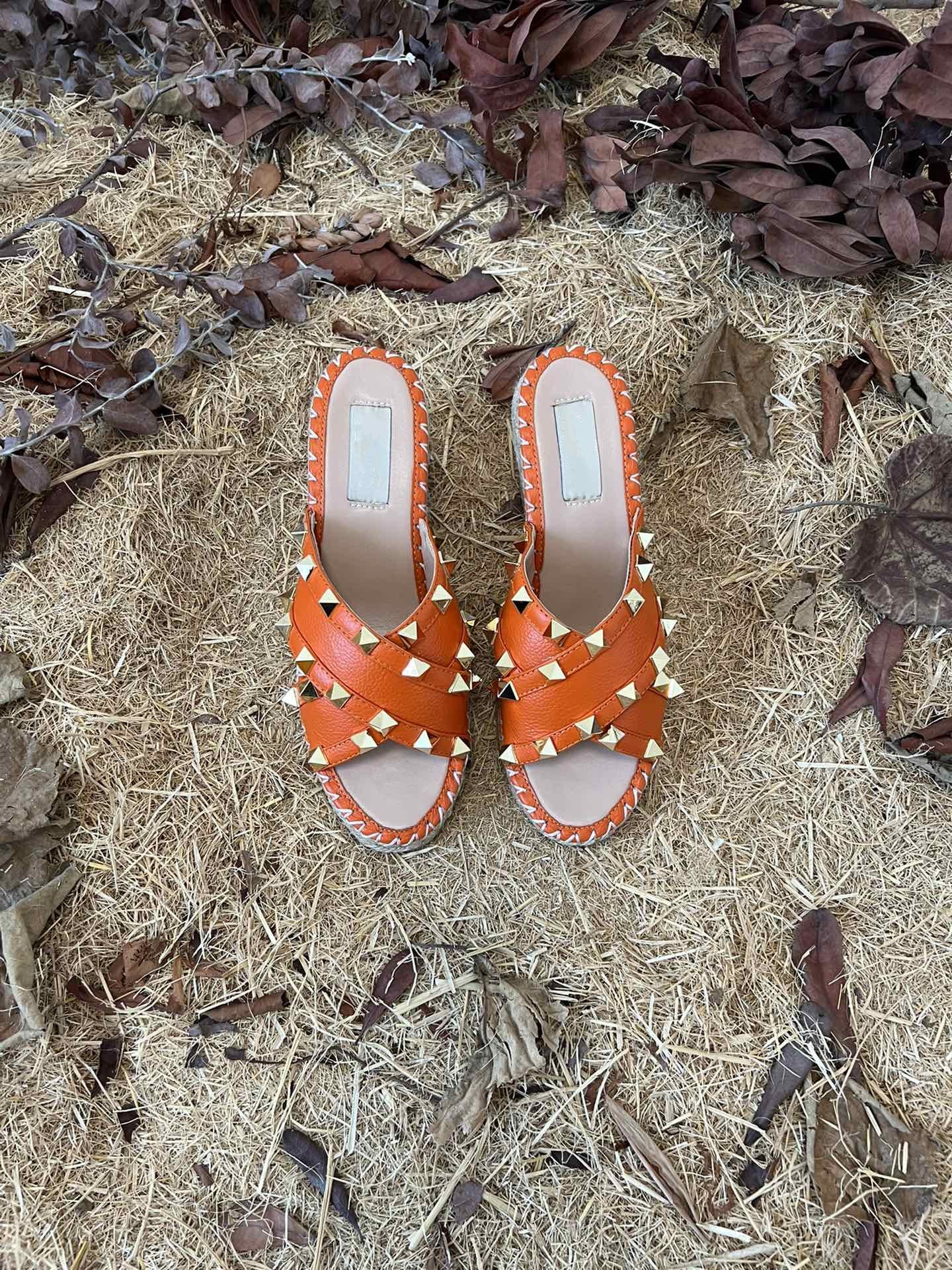 Rockstud Crisscross Espadrilles 80mm Sandal Wedges Orange