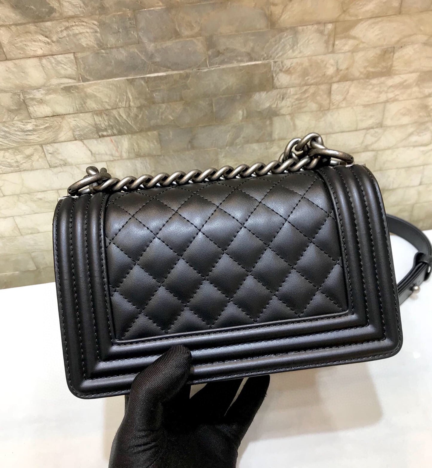 BOY BAG SMALL 20 BLACK QUILTED LAMBSKIN AGED RUTHENIUM HARDWARE