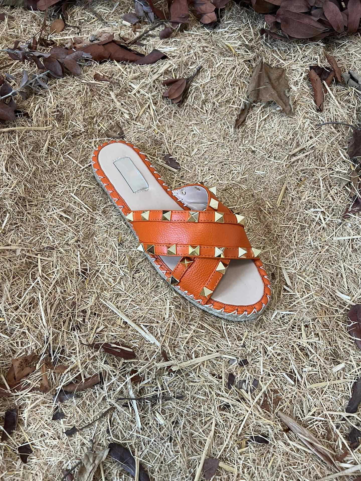 Rockstud Crisscross Espadrilles 20mm Sandal Wedges Orange