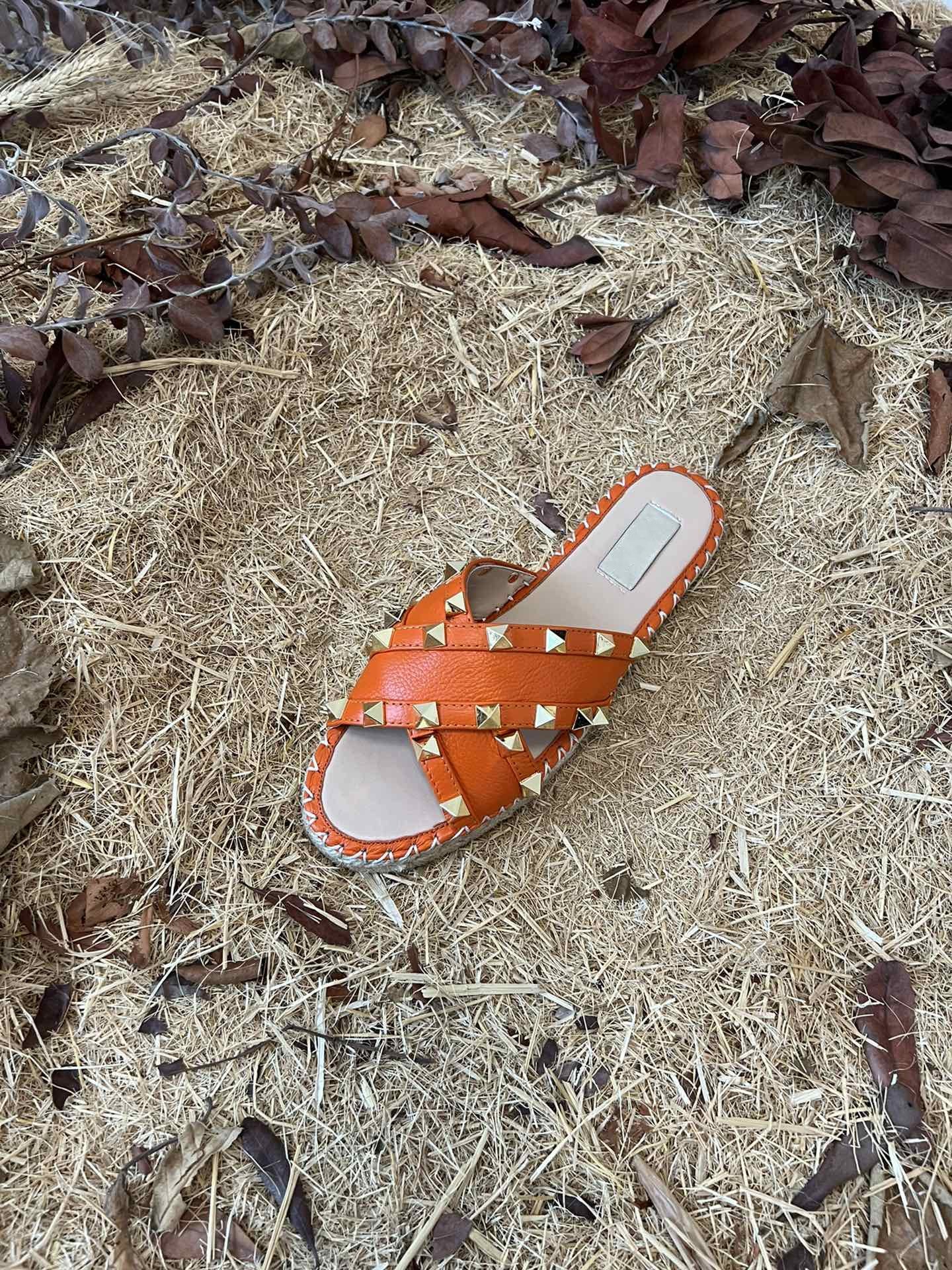 Rockstud Crisscross Espadrilles 20mm Sandal Wedges Orange