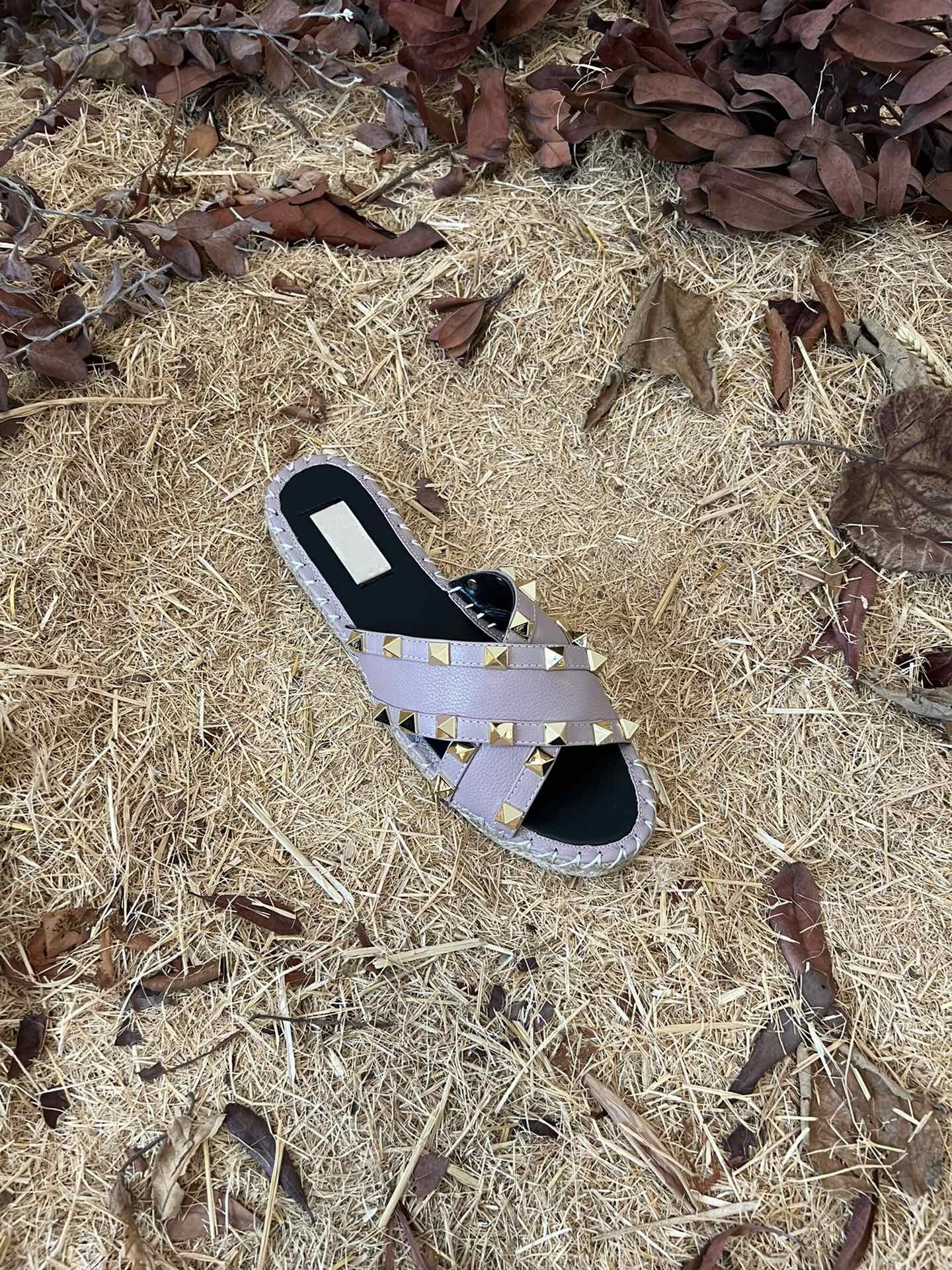 Rockstud Crisscross Espadrilles 20mm Sandal Wedges Black Purple