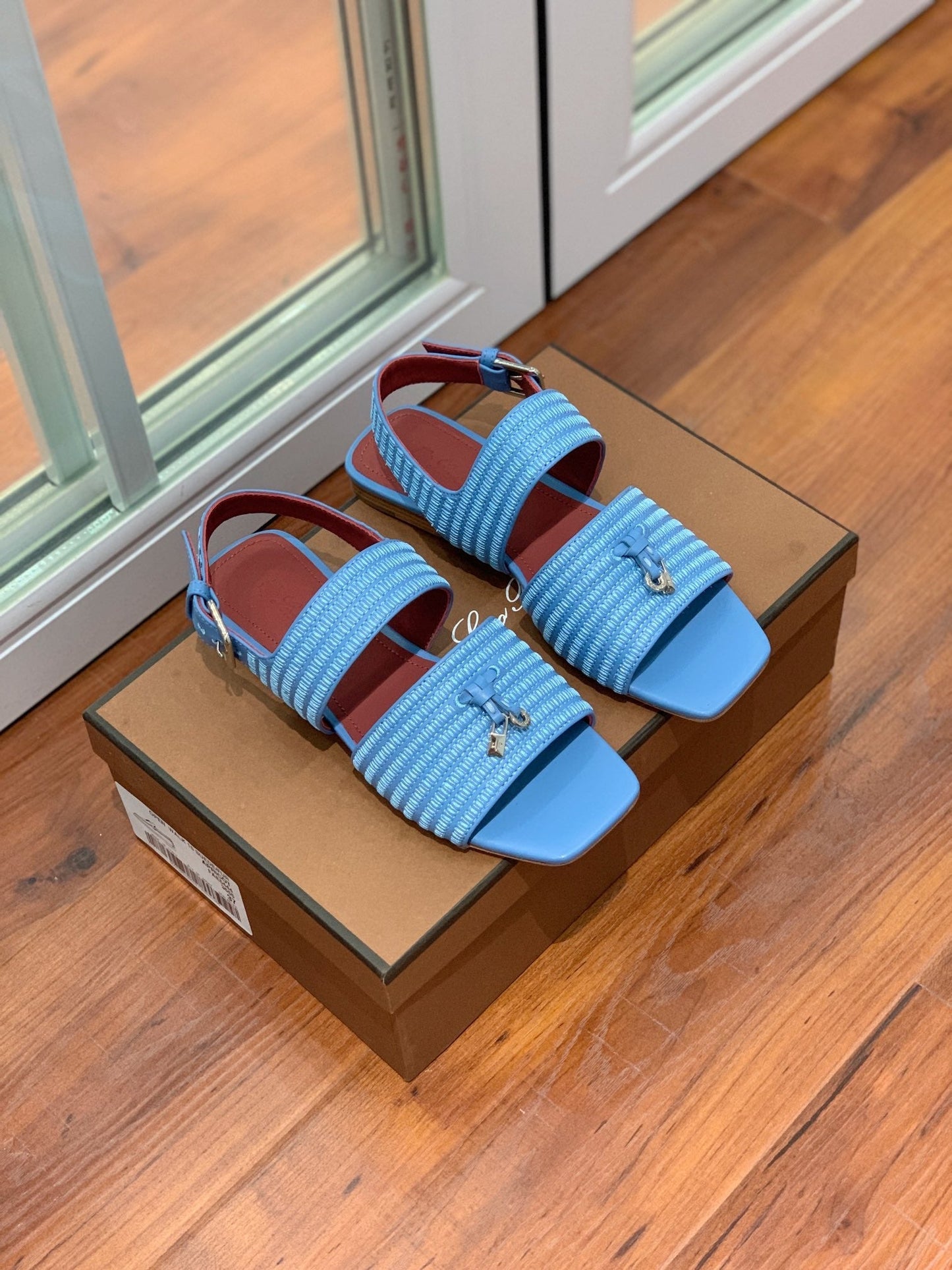 Springthly Charms Flat Sandals Cloud Blue Maroon Calfskin