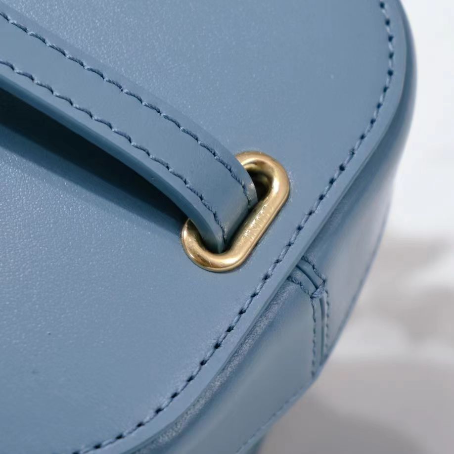 SQUARE BOX CROSSBODY BAG 11 AZURE BLUE CALFSKIN