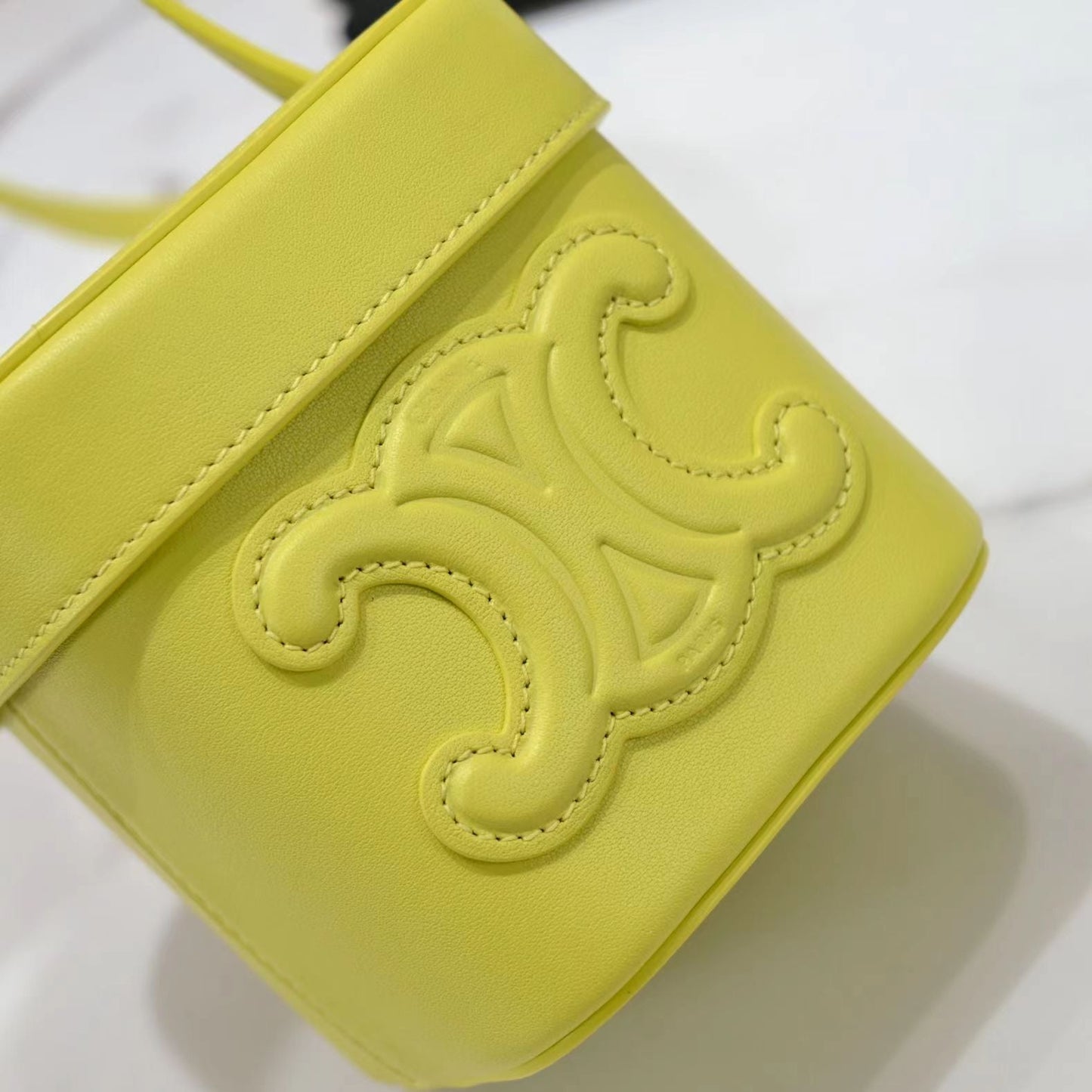 SQUARE BOX CROSSBODY BAG 11 LEMON YELLOW  CALFSKIN