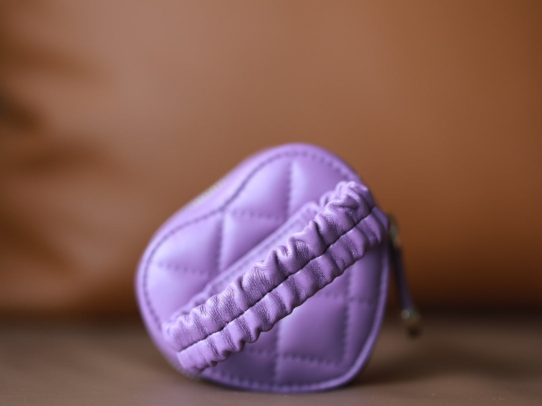 CC HEART COIN PURSE 8.5 PURPLE CALFSKIN