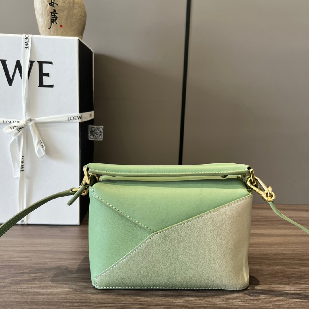 Mini Puzzle bag in soft grained 18cm White and Green Calfskin