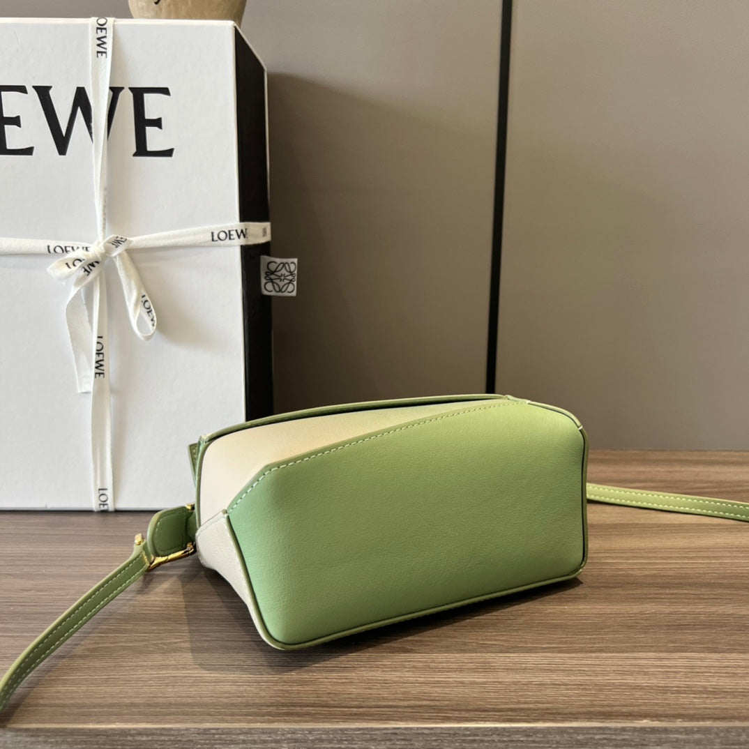 Mini Puzzle bag in soft grained 18cm White and Green Calfskin