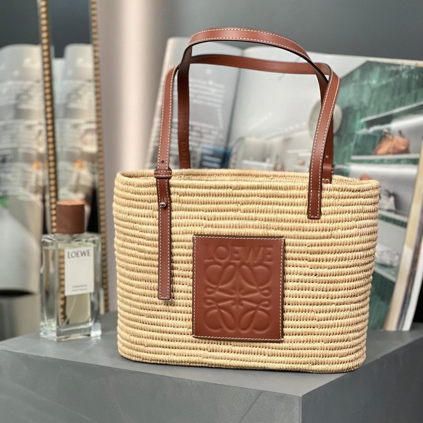 SMALL SQUARE  28 BASKET BAG IN RAFFIA AND CALFSKIN