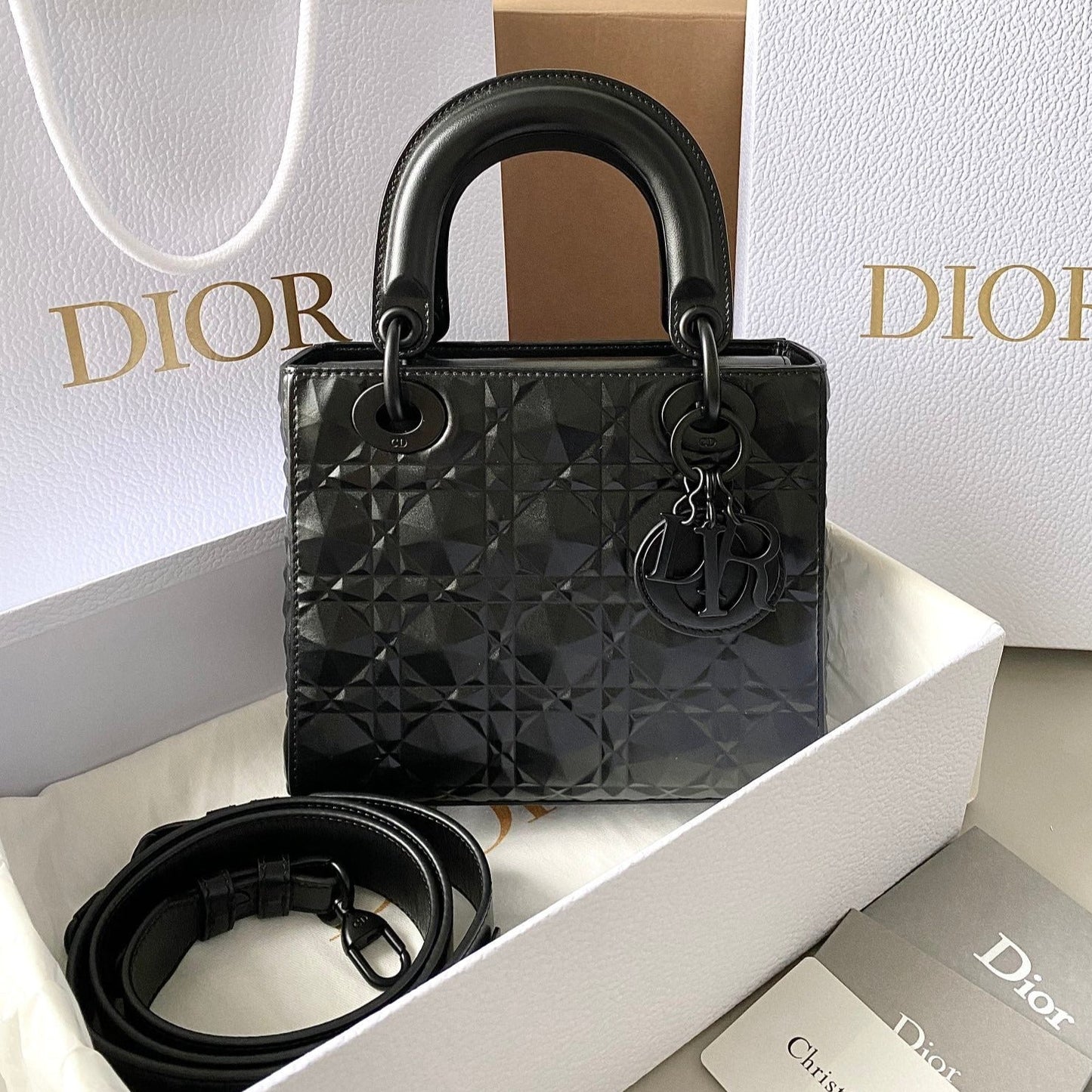 SMALL LADY 20 ALL BLACK LAMBSKIN DIAMOND MOTIF