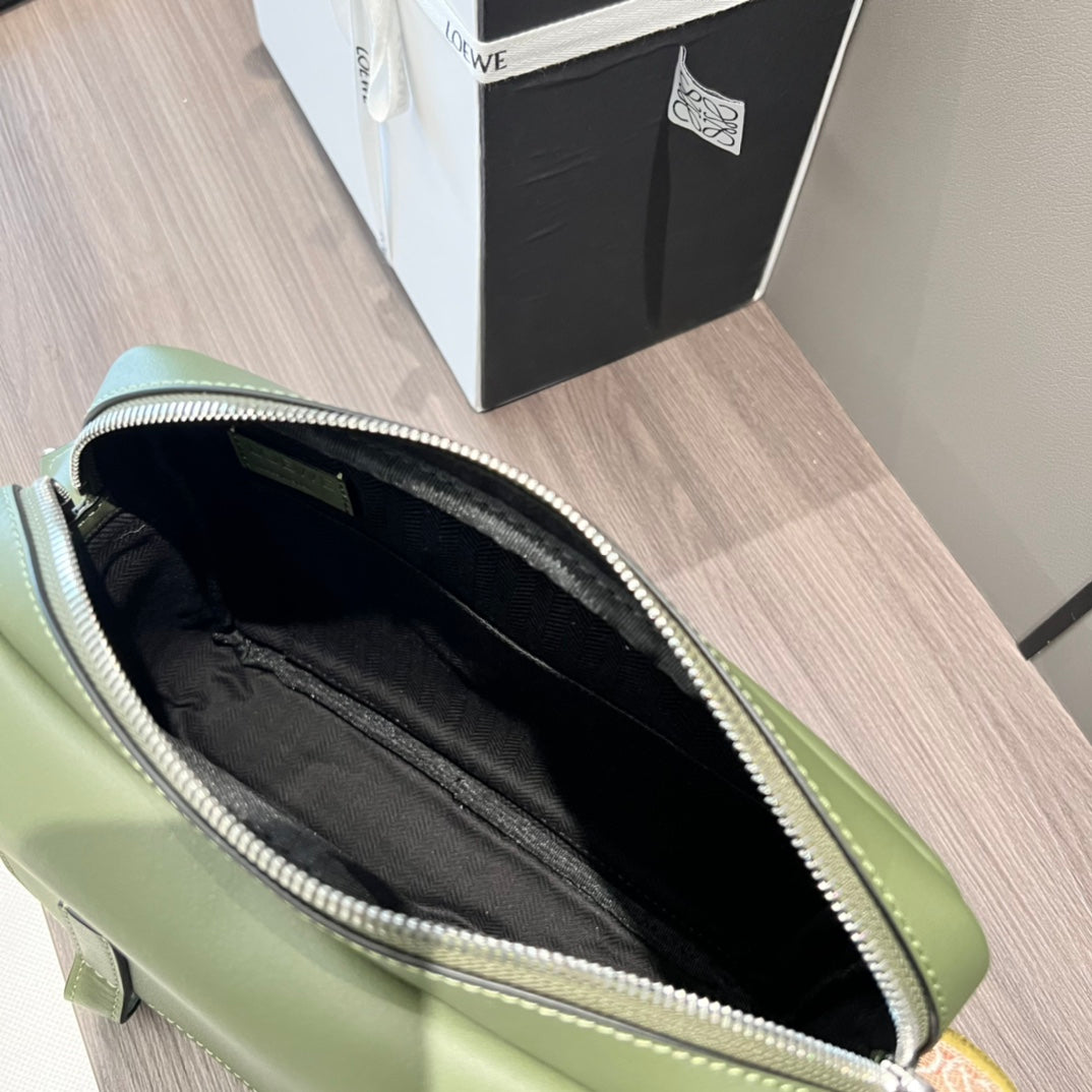 Loew Military Green Leather Messager Bag