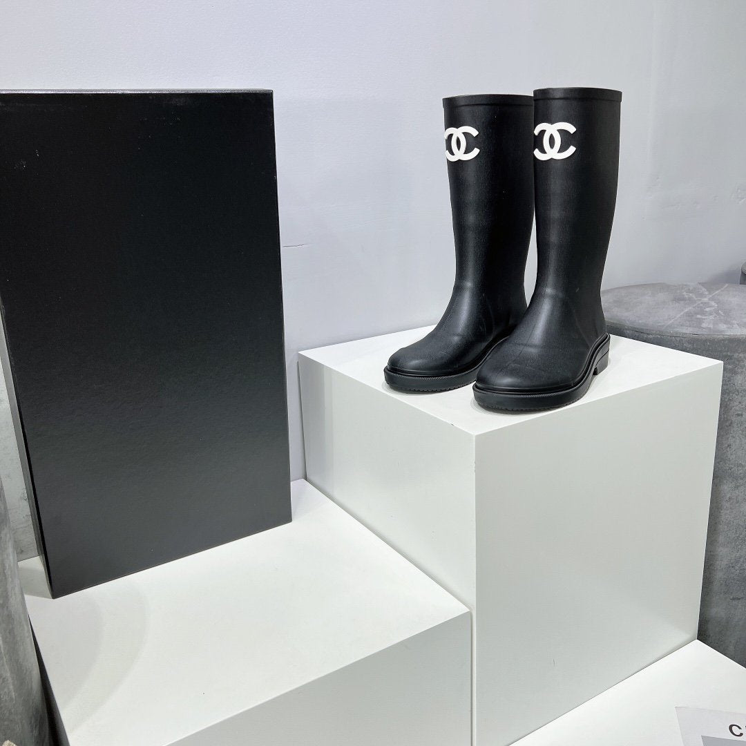 cc high black rain boot